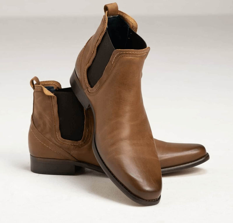 Escape Austin Dealer Chelsea Boots - Tan