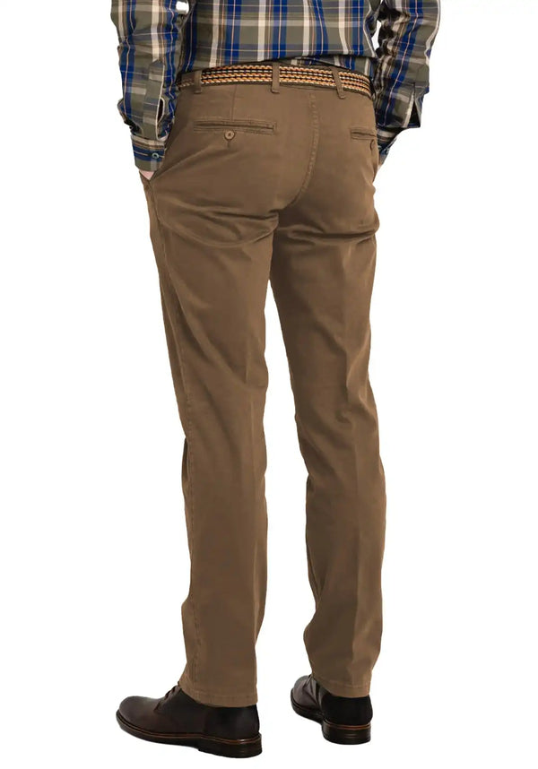 LCDN Men’s Stretch Fit Chino Trousers With Belt Yansi Tan Northern