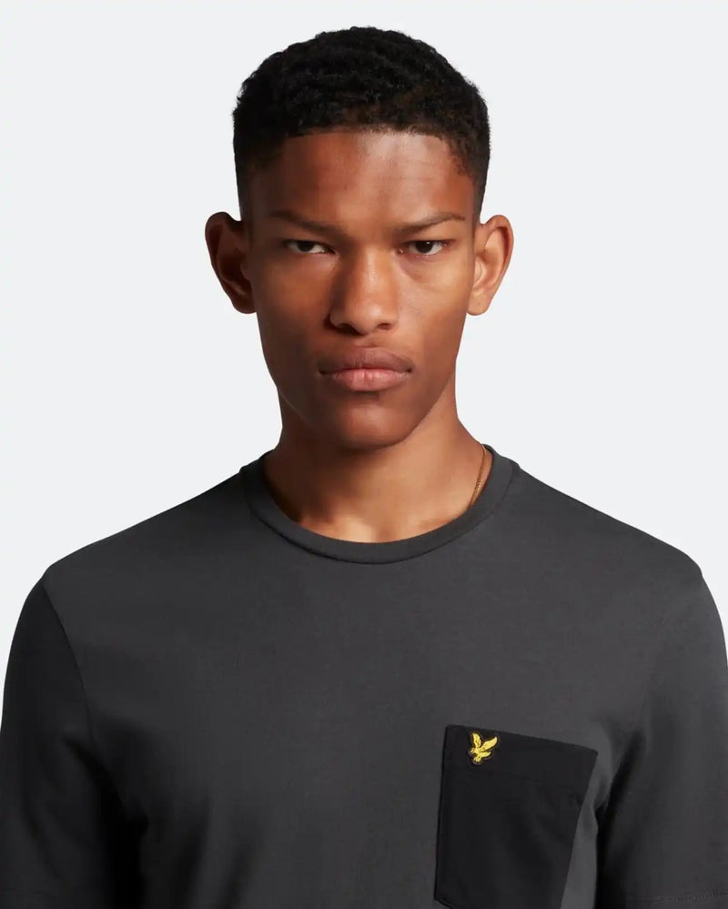 Lyle & Scott Mens Contrast Pocket T-Shirt Gunmetal/Jet Black Northern