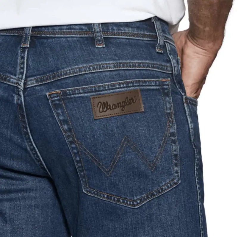 Wrangler Jeans Texas 821 Authentic Straight Leg The Rock 